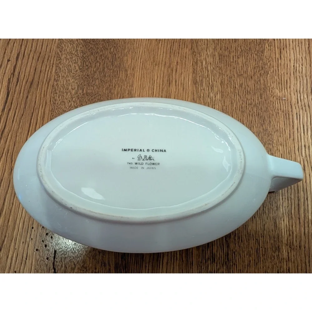 Imperial China by W Dalton 745 Wild Flower Gravy Boat/Blue/Gray/White/Silver